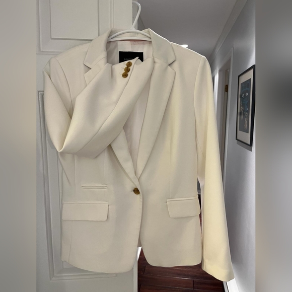 Banana Republic Jackets & Blazers - White banana Republic jacket size 8